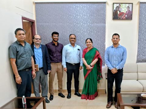 Department of Geology visit, photo 1